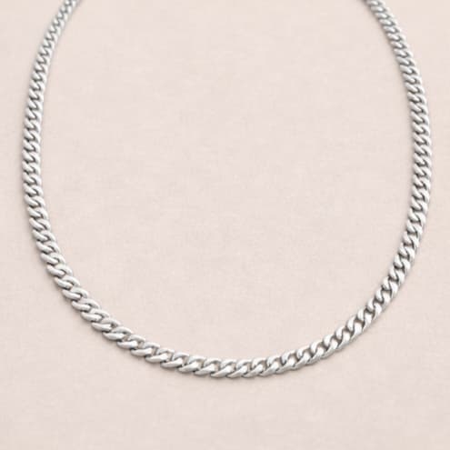 Halsband i silver